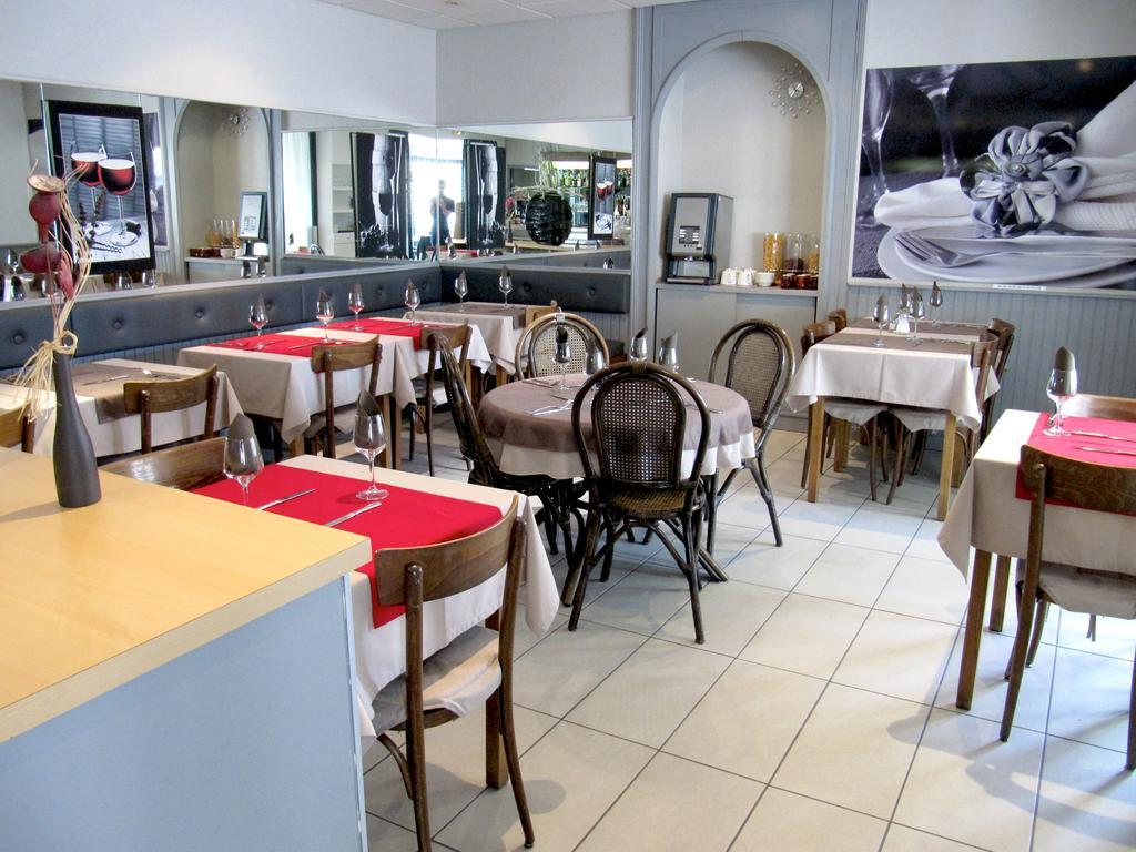 Hotel De La Grotte Aix-les-Bains Ngoại thất bức ảnh